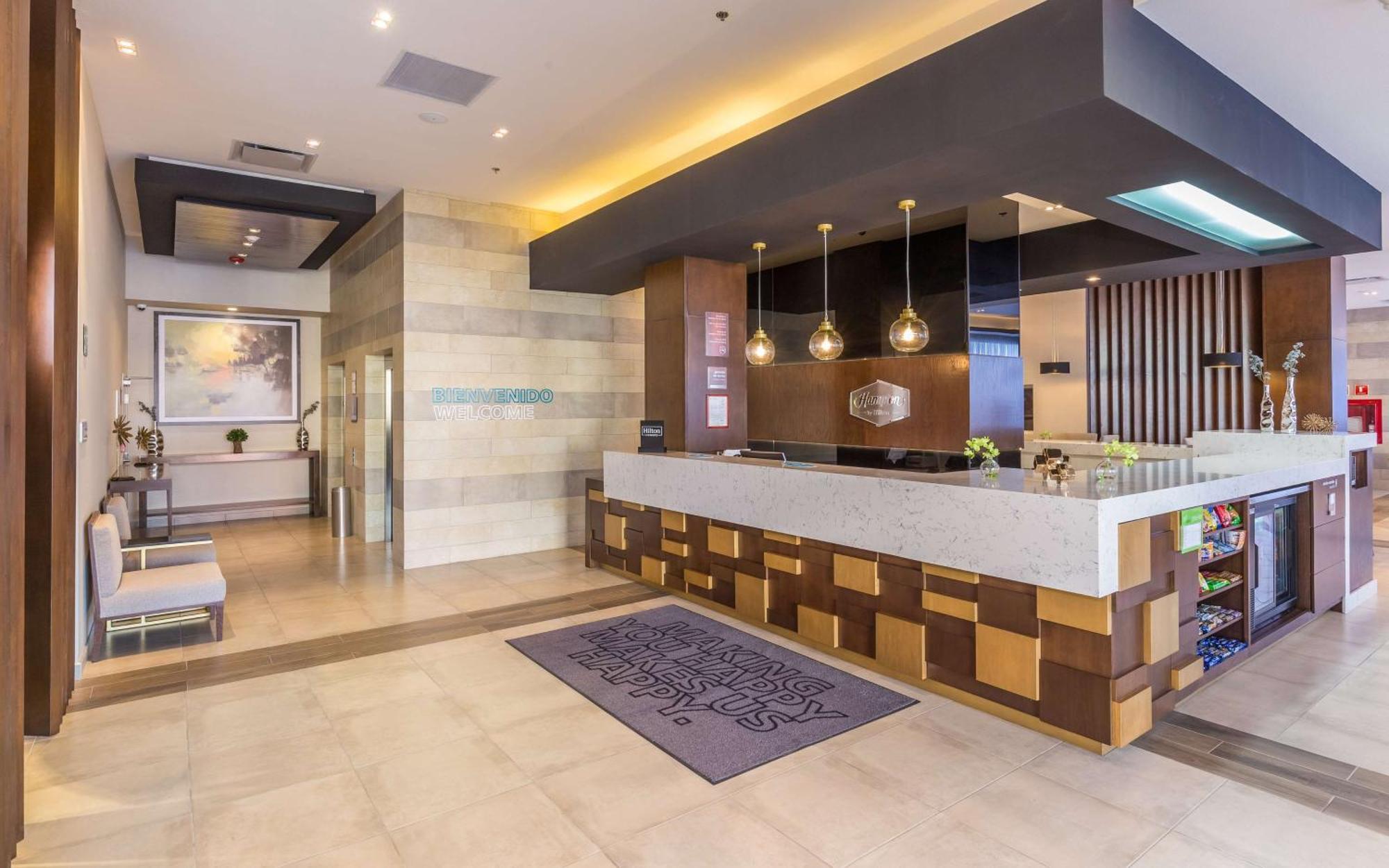 Hampton Inn By Hilton Tijuana Exterior photo